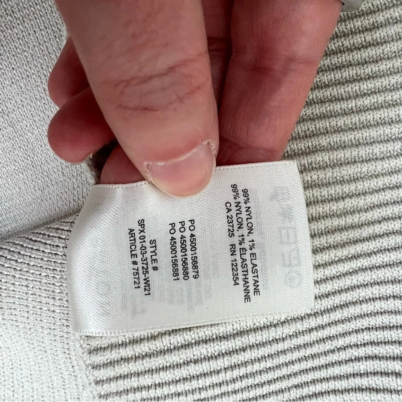 Aritzia Babaton Tank Top Sculpt One-Shoulder Crop in Matte Pearl Cream B7 - Picture 6 of 6